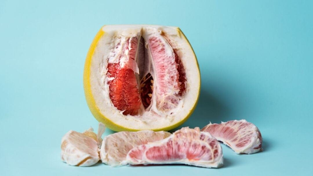 Can Dogs Eat Pomelo